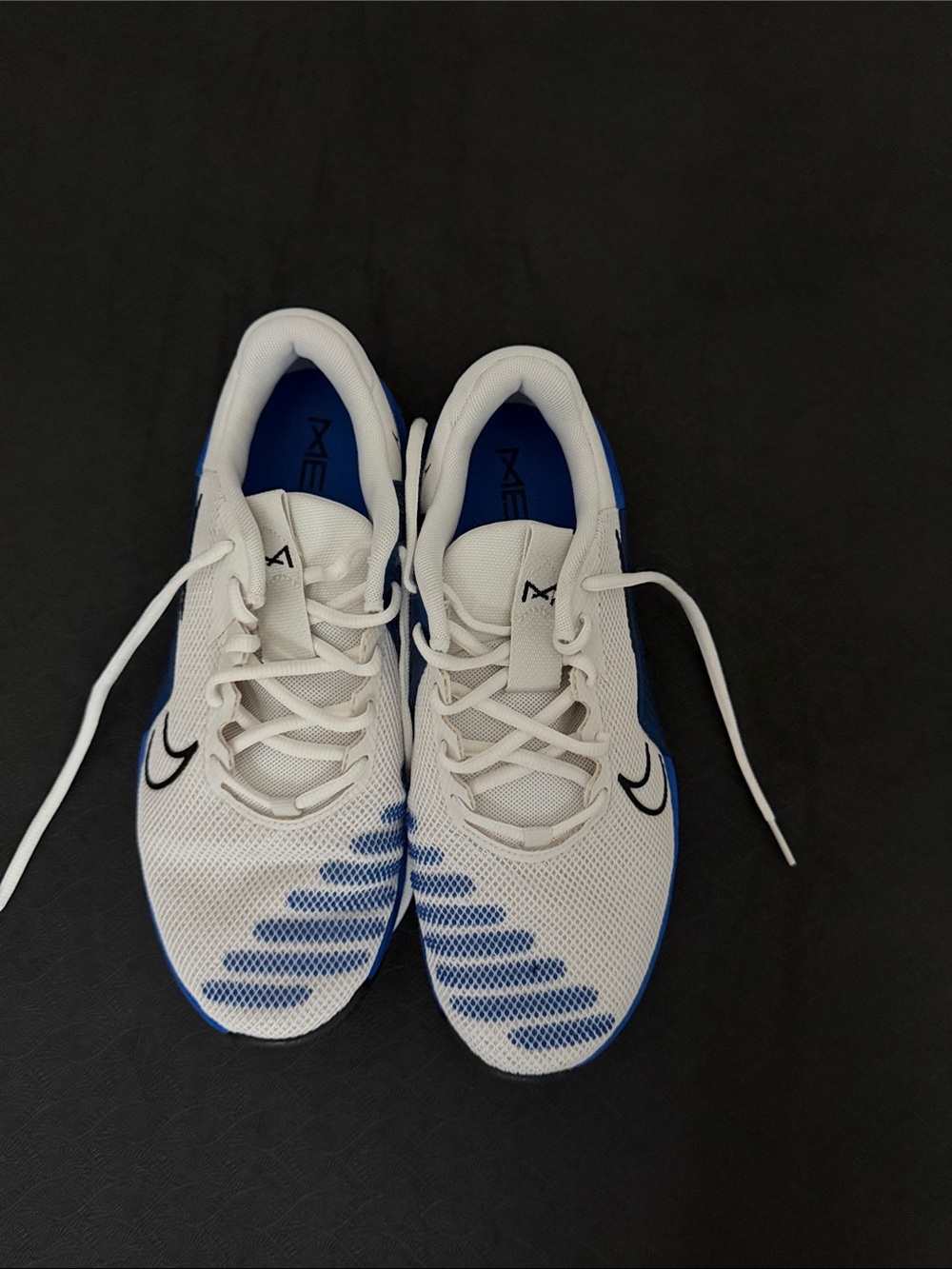 Nike Men's Metcon workout shoes size 9